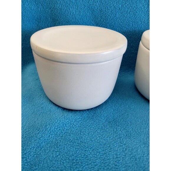 Magnolia Hearth and Hand Salt & Pepper Stoneware Pinch Bowl Cellar Set - Picture 6 of 16